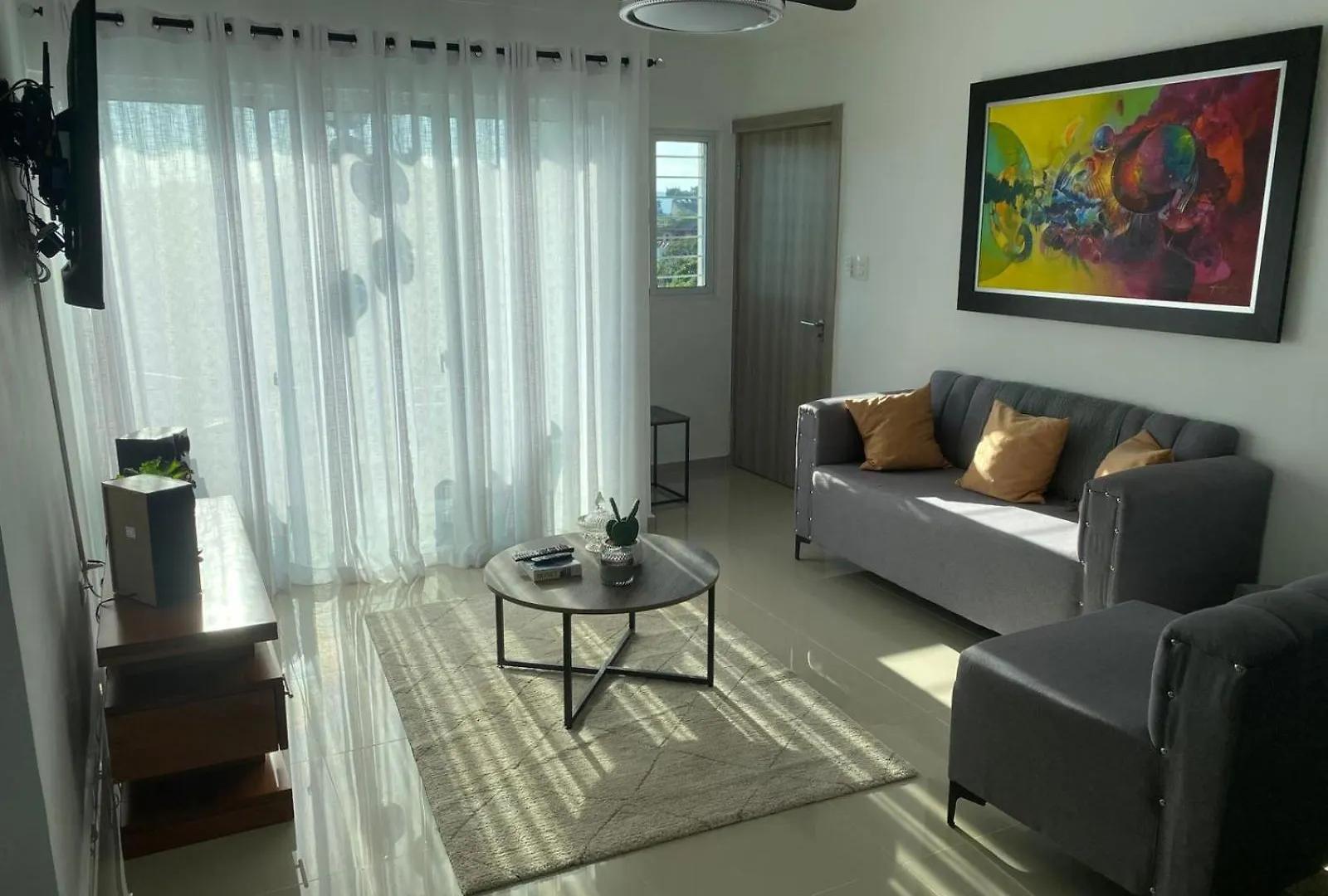 Serene Loft Heights location